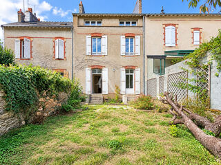 Vente Maison Maison  de ville Nantes Saint Felix 7 pièces 145 m2 - jardin - garage Nantes