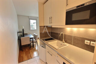  Appartement à louer 1 pièce 25 m²