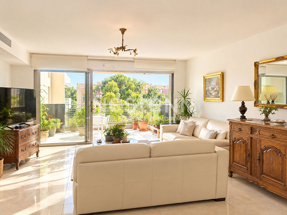 Vente Appartement Appartement contemporain 3 pièces à Boulouris (Saint Raphaël) Saint raphael