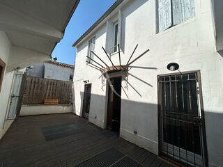  Immeuble � vendre 145 m�