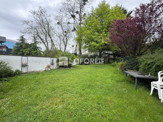  Maison � vendre 8 pi�ces 220 m�