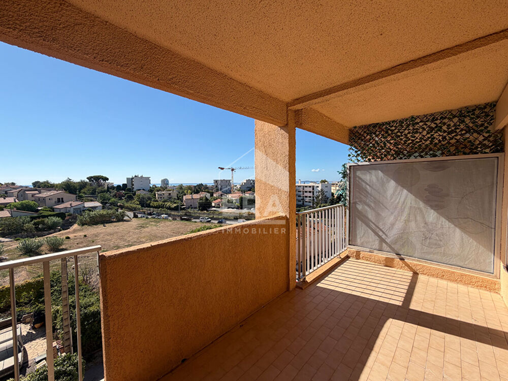 Vente Appartement Piscine, vue dégagée et terrasse profonde pour ce studio coup de coeur Cagnes sur mer