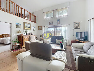  Maison � vendre 6 pi�ces 196 m�