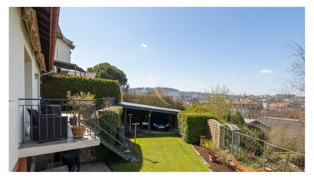 QUARTIER RECHERCHE, MAISON AVEC VUE SUR LA VILLE, TERRASSE ET JARDIN