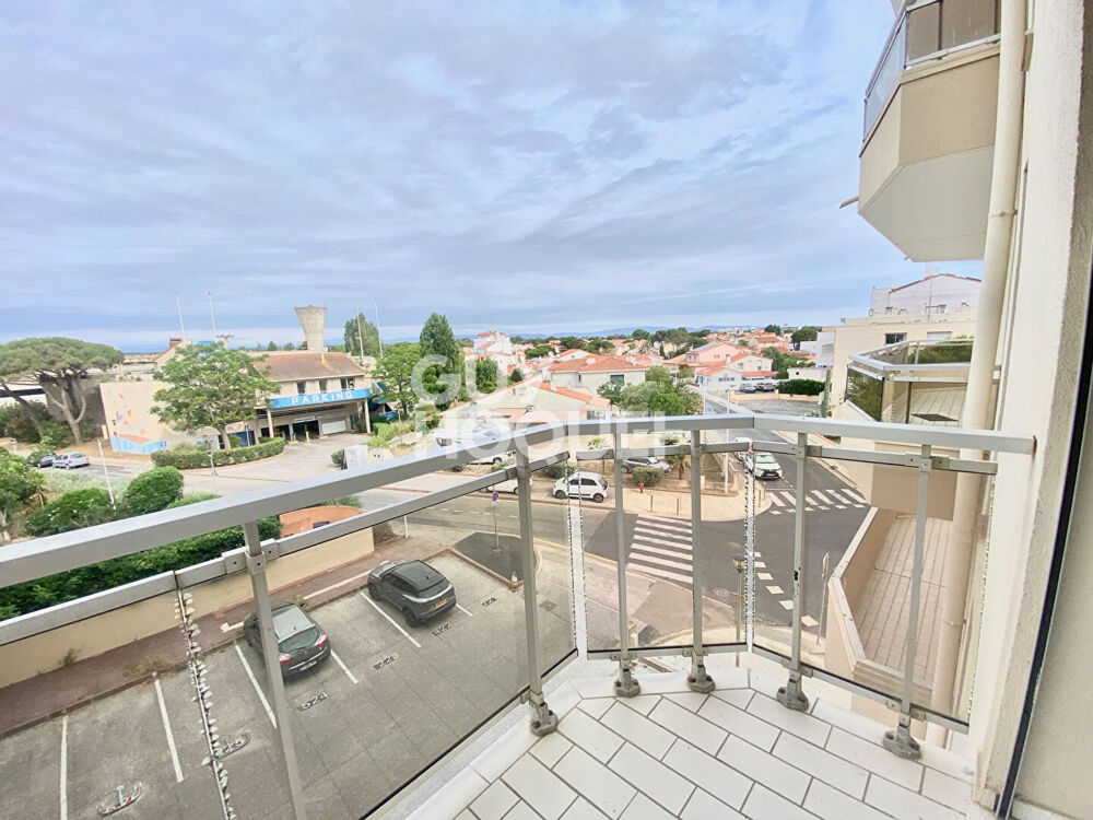 A louer à l'année - Appartement STUDIO - Canet en Roussillon - Stationnement