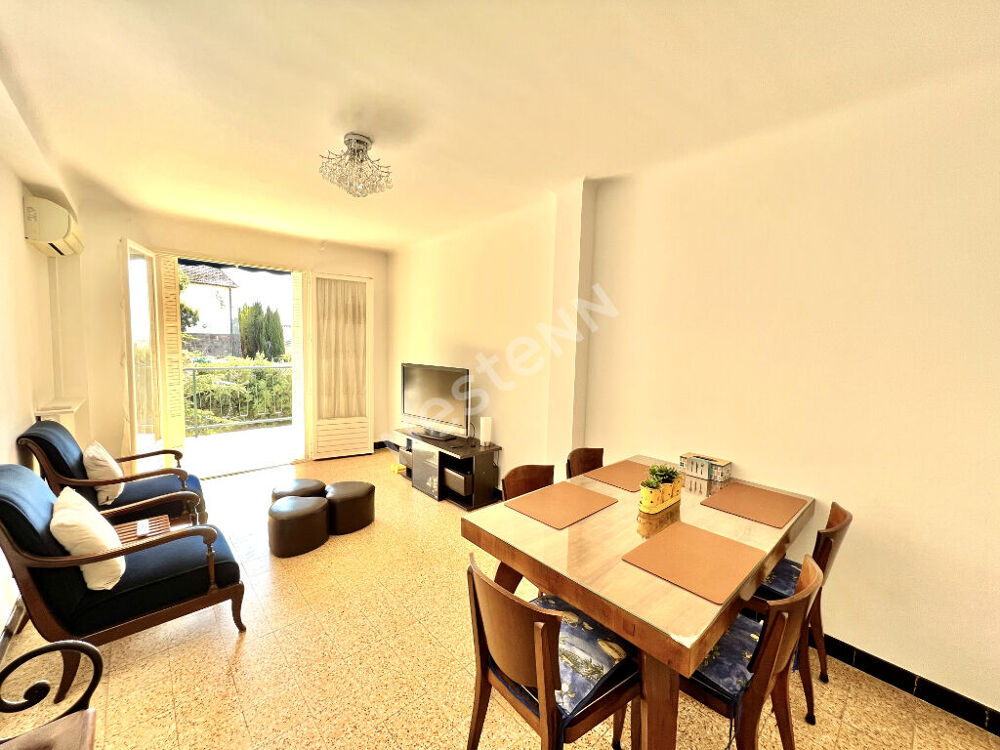 Appartement meublé 3 pièces, 3ème étage sans ascenseur, lumineux, vue mer et ville dégagée, au calme.