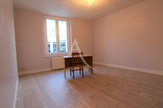  Appartement à louer 1 pièce 23 m²
