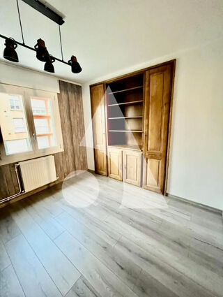  Appartement � louer 4 pi�ces 85 m�