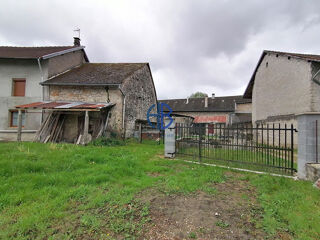  Remise / Grange à vendre 2 pièces 100 m²