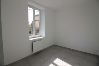  Appartement à louer 2 pièces 42 m²