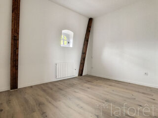  Appartement à louer 2 pièces 42 m²