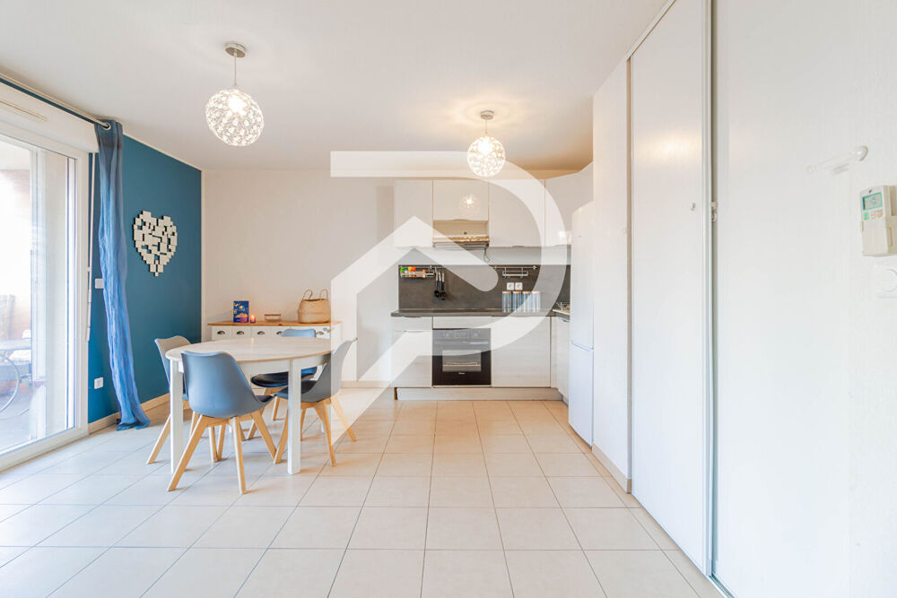 Vente Appartement Bel appartement T3 - 59,19 m2 - avec sa belle terrasse de 10,83 m2 Marseille 3