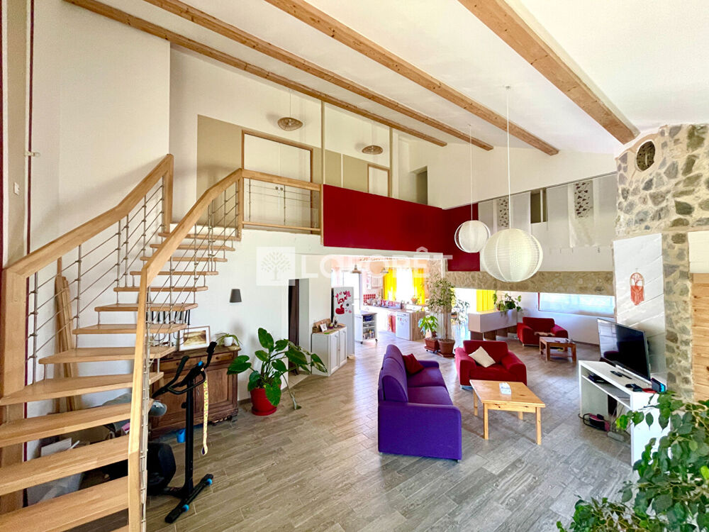 Maison Lunac 5 pièce(s) 178 m2