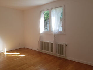  Maison à louer 4 pièces 122 m²
