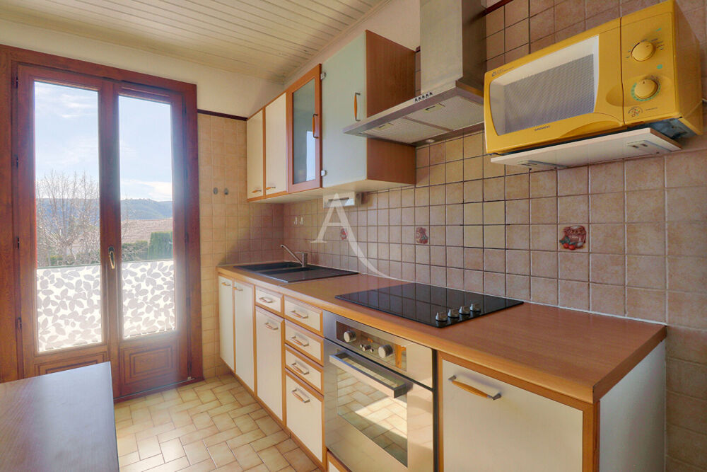 APPARTEMENT TYPE2 AVEC TERRASSE PLACE DE PARKING GREOUX LES BAINS