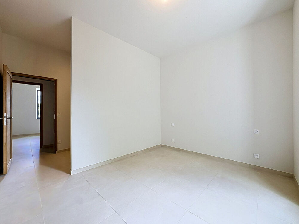 à vendre  Maison Rognonas (13870)