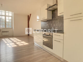  Appartement à louer 2 pièces 55 m²