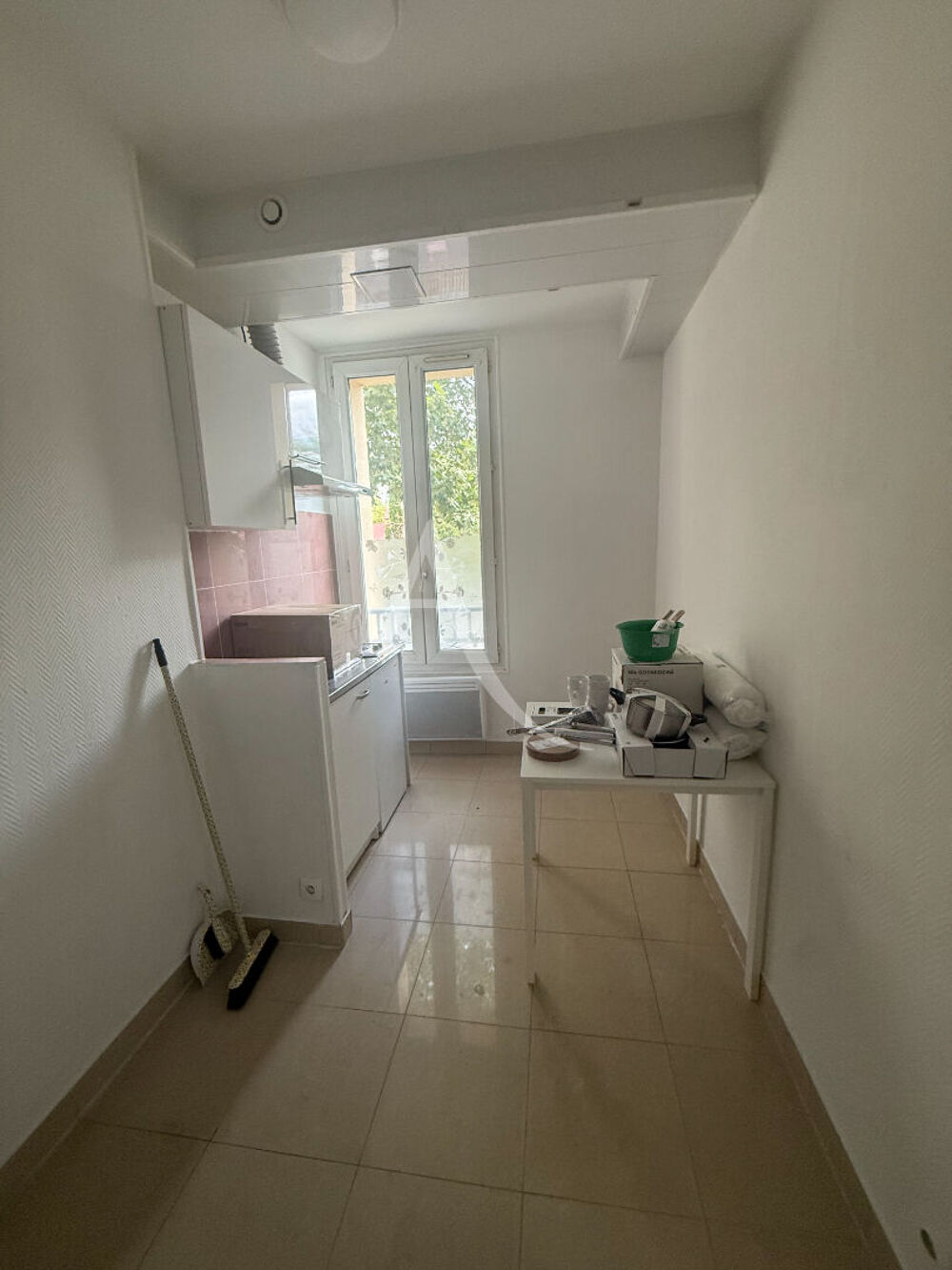 Appartement Aubervilliers 1 pièce(s) 21.89 m2