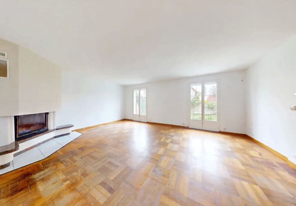 Maison 5 pièces 110 m² · à Ozoir la Ferriere · 110 m² · 299 900 €