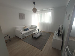  Appartement à louer 2 pièces 42 m²