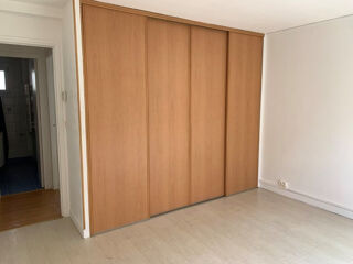  Appartement à louer 1 pièce 31 m²