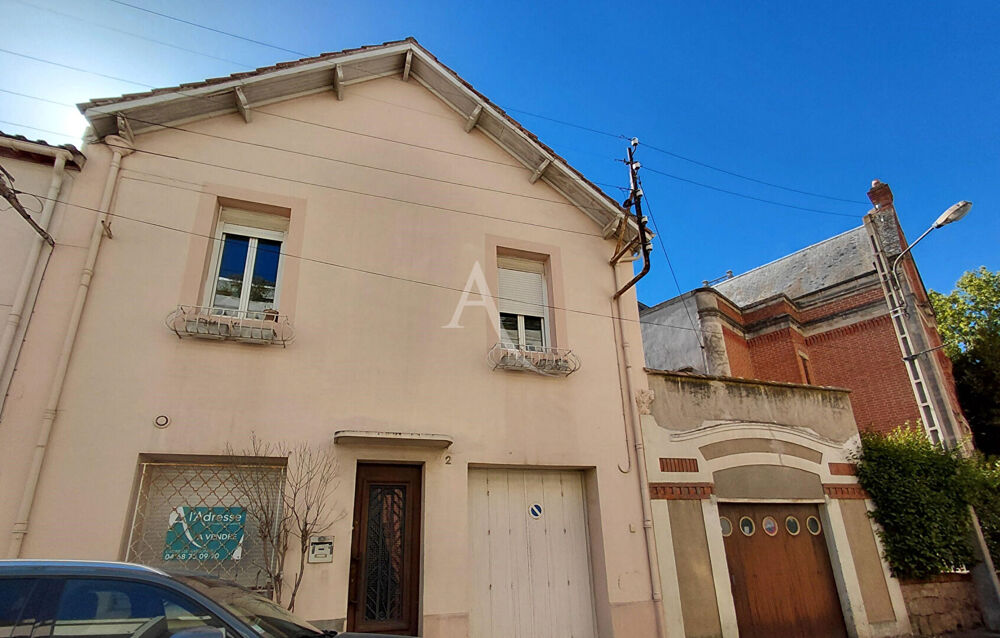 Vente Maison Maison de charme de 100m² au coeur de ville. Emplacement idéal (sans jardin!) Narbonne