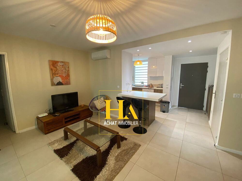 � vendre  Appartement Saint-Gilles Les Bains (97434)