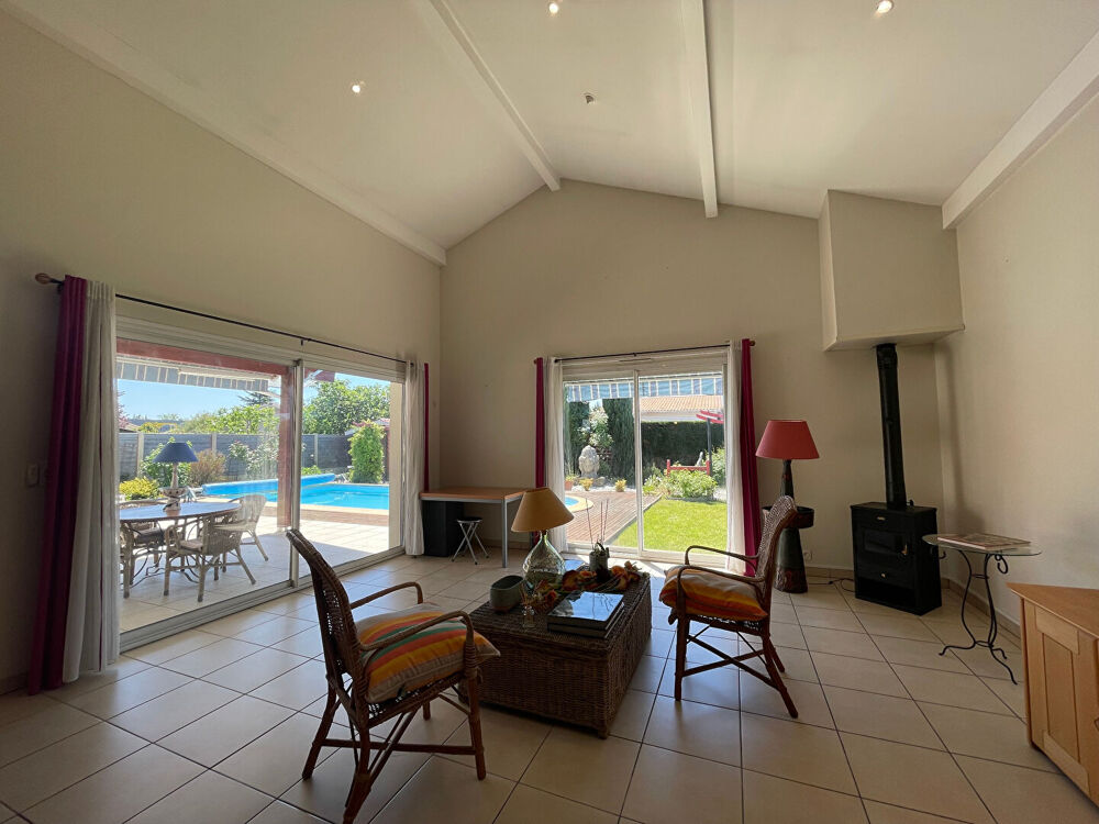 Vente Maison Maison familiale avec jardin paysag et piscine. Proche ocan et lacs. Biscarrosse Biscarrosse
