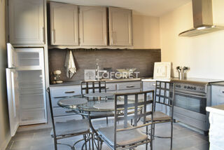  Appartement à louer 3 pièces 68 m²