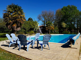  Villa à vendre 12 pièces 281 m²