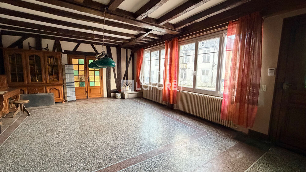 SAINTE-MENEHOULD - 210 m² - 3 chambres