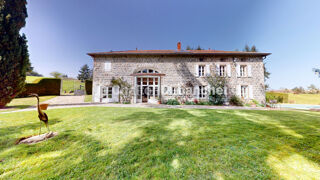  Maison  vendre 7 pices 380 m