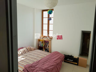  Appartement à louer 3 pièces 65 m²