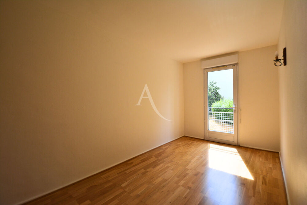 Appartement Sceaux 4 pièce(s) 63.92 m2