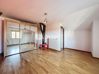  Maison � vendre 6 pi�ces 200 m�