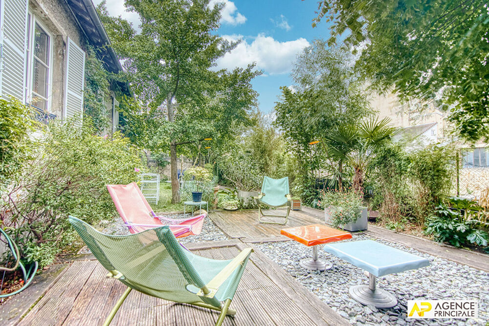 Vente Maison Versailles Chantiers / St Louis Maison10 pièces 264 m² habitables avec jardin de 230 m² Versailles