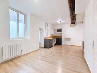  Appartement à louer 2 pièces 31 m²