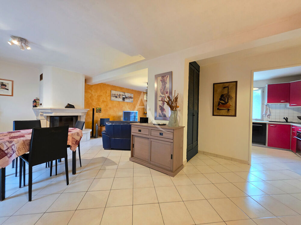 Vente Maison Maison Trilport 5 pièce(s) 97.82 m2 Trilport