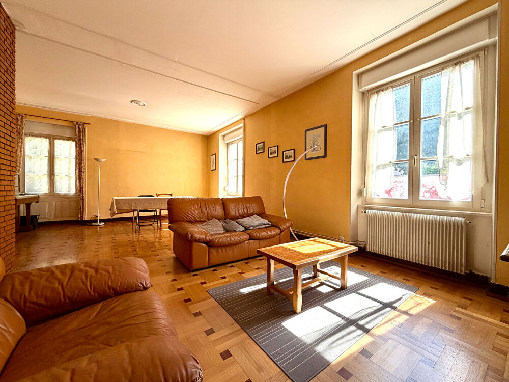 Vente Maison Maison Guebwiller 7 pièce(s) 161 m2 Guebwiller