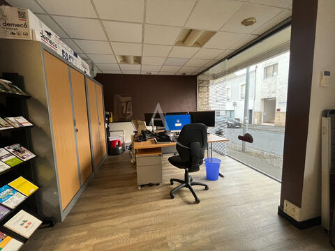   Local commercial Cholet 58 m2 