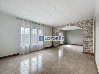  Maison  vendre 5 pices 106 m