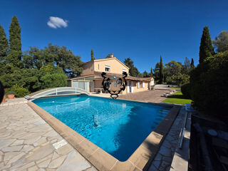Maison – Roquebrune-sur-Argens