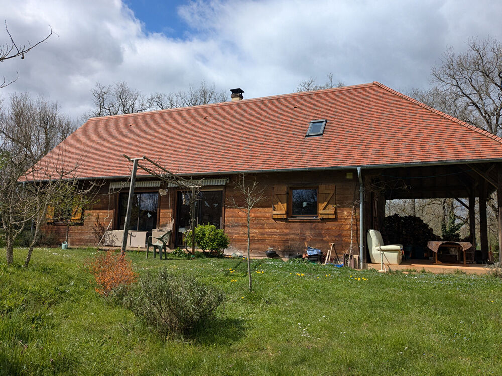 Maison en bois à 20 mn de Figeac