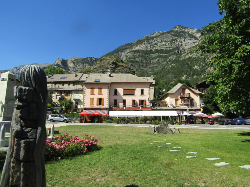   murs et fonds de commerce 