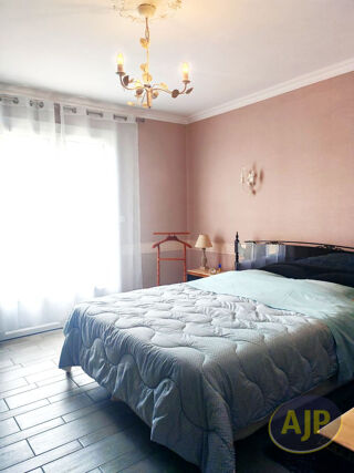  Maison � vendre 8 pi�ces 170 m�