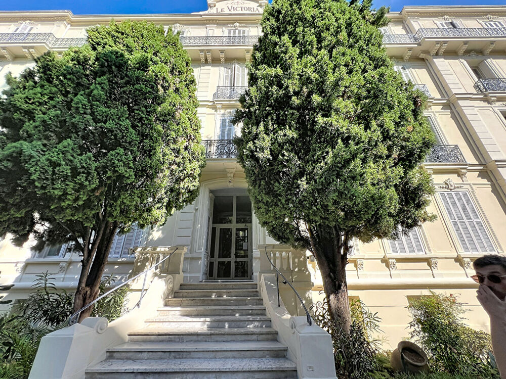 Vente Appartement Appartement Menton 8 pièce(s) 201 m2 Menton