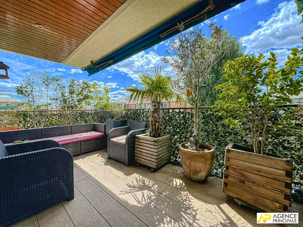Le Chesnay Parly 2 - Appartement 4 pièces 97 m² carrez avec terrasse et parking