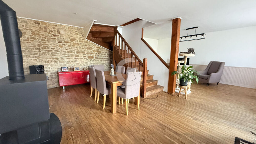 MAISON - 5 PIECES - 132 m² - A VENDRE - SAINT CYR EN TALMONDAIS