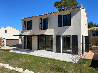  Maison à louer 5 pièces 125 m²