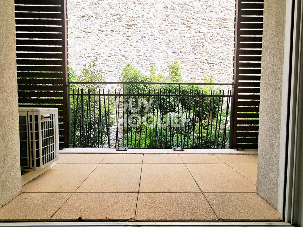 Appartement T2 à louer résidence services 1er étage avec ascenseur